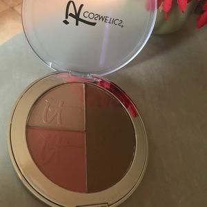 🆕It Cosmetics Live,Love,Laugh Vitality Face Disc